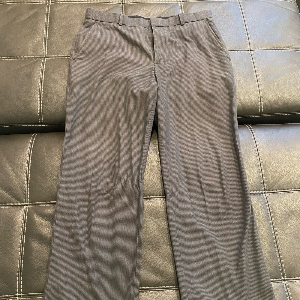 Banana Republic Pinstriped Modern Fit Pants 35x32.